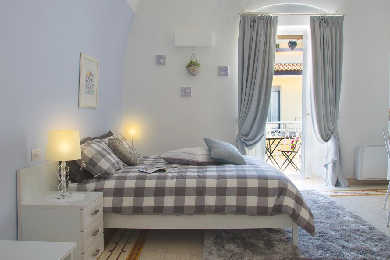 B&B Mimmo E Valeria Santeramo in Colle Exterior photo